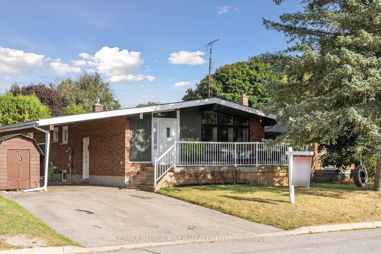 59 Church St S