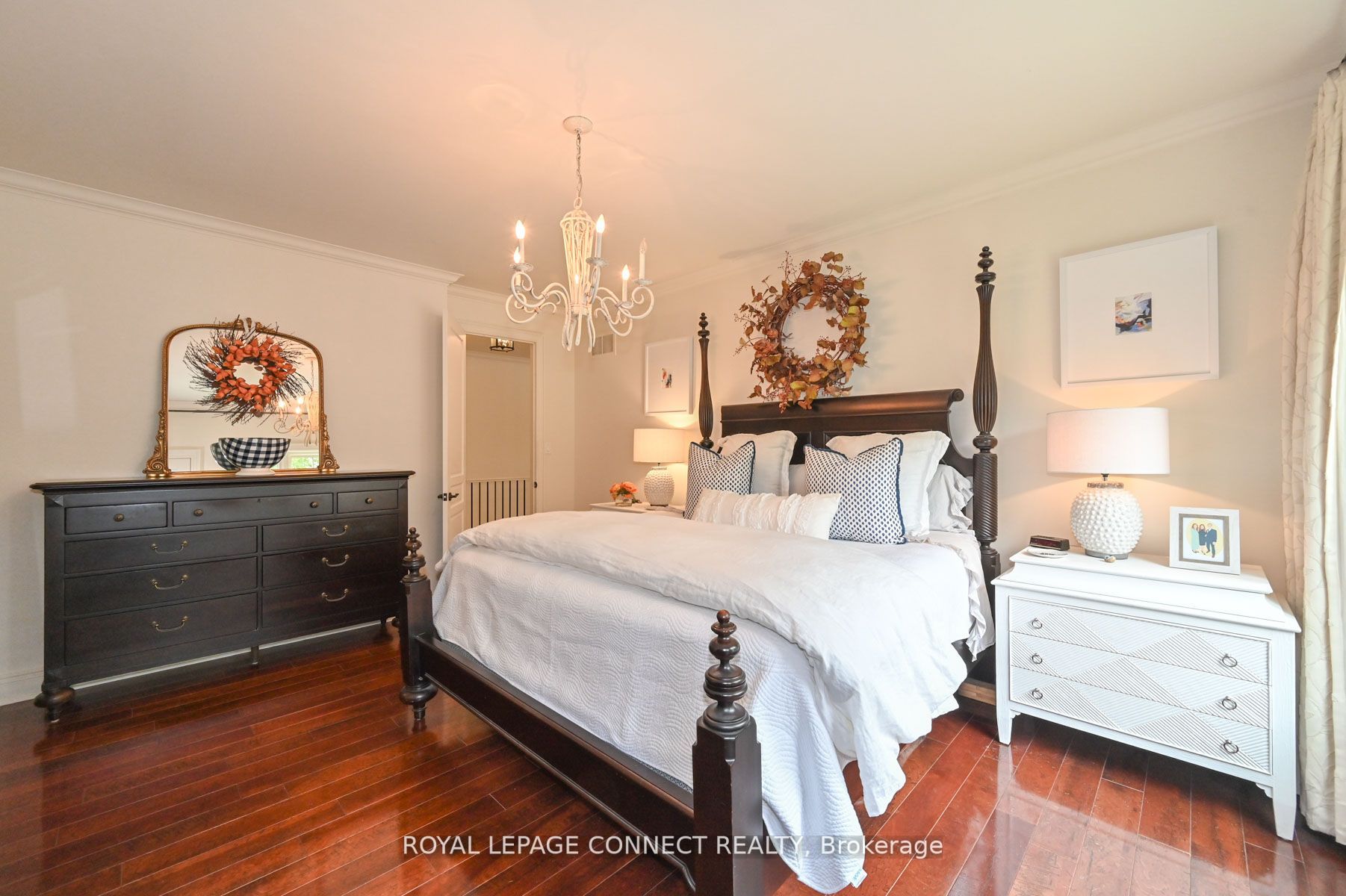 3 Hoppe St