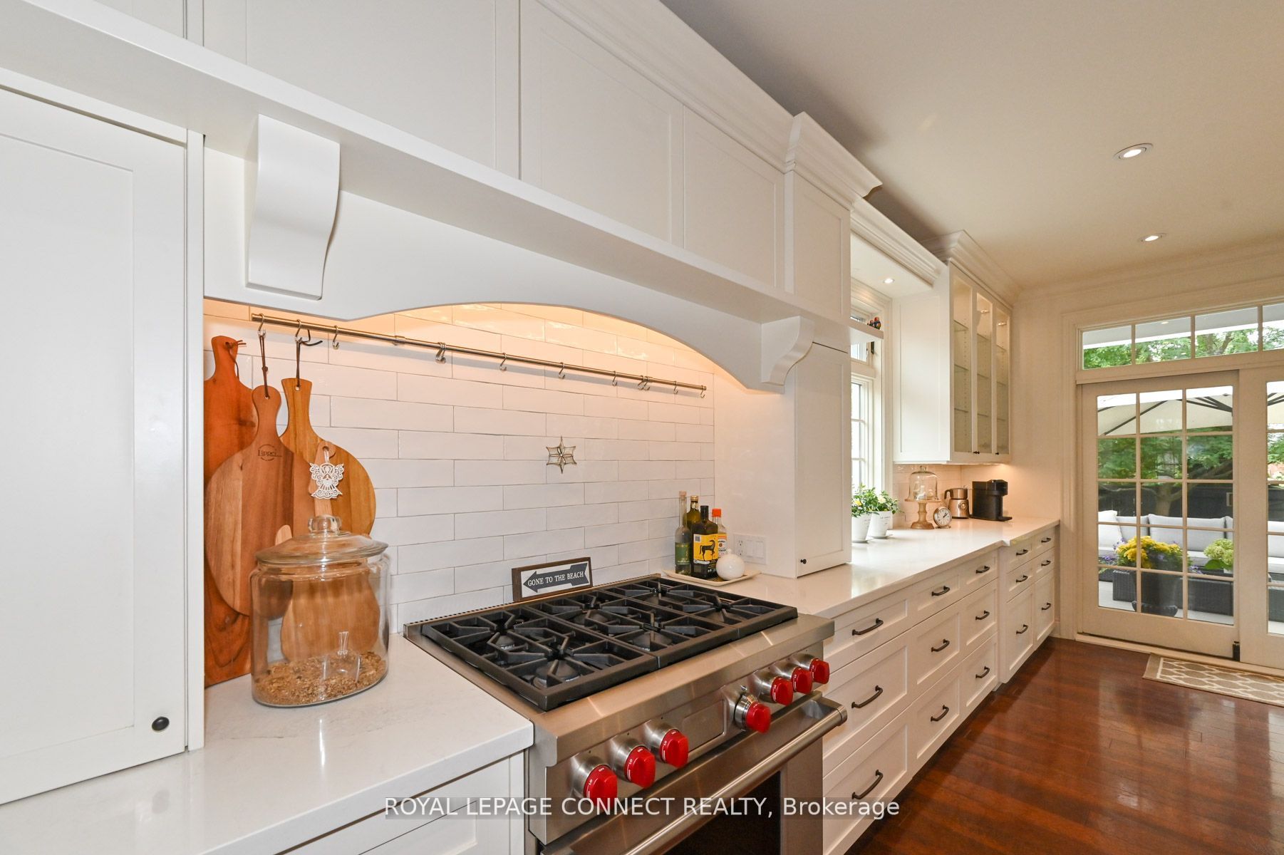 3 Hoppe St