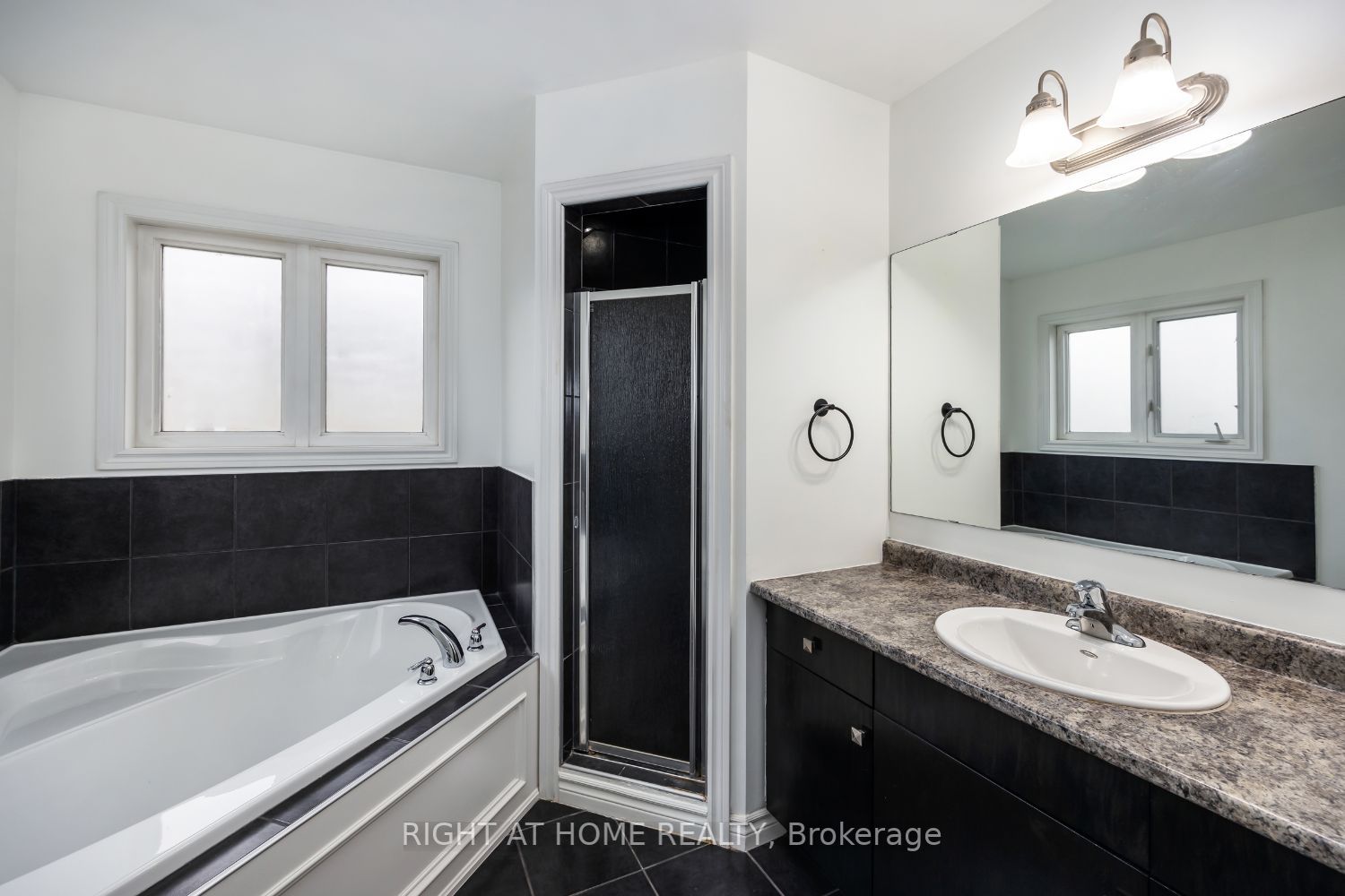 83 Harvey Jones Ave