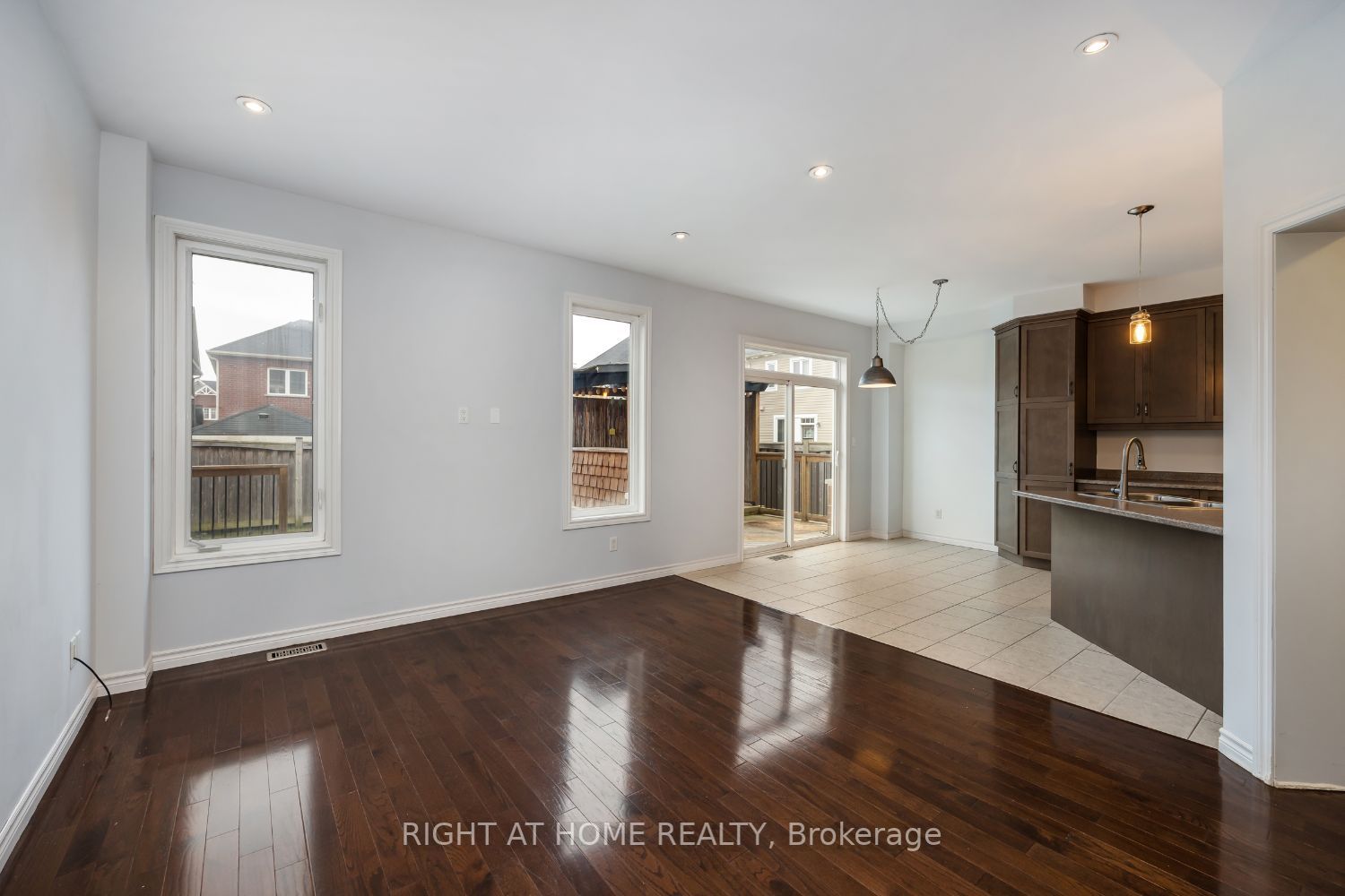 83 Harvey Jones Ave