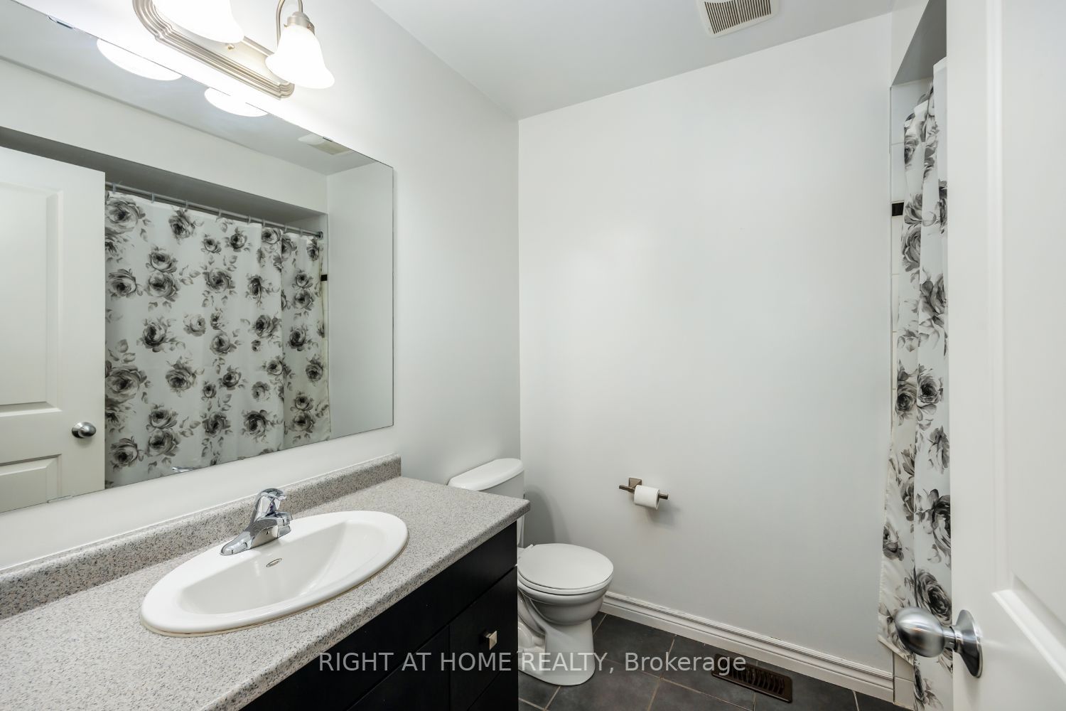 83 Harvey Jones Ave