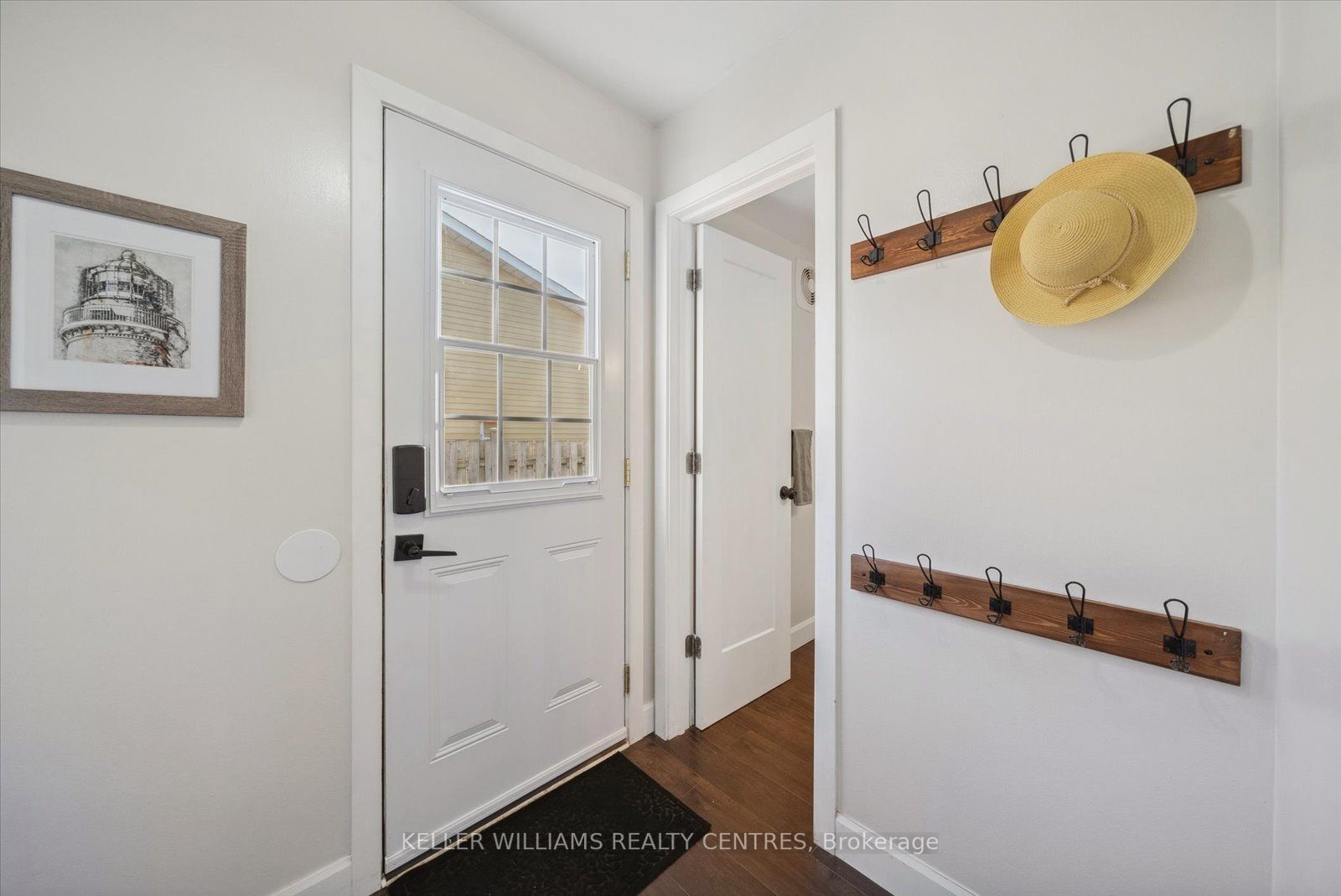 22 Roser Cres