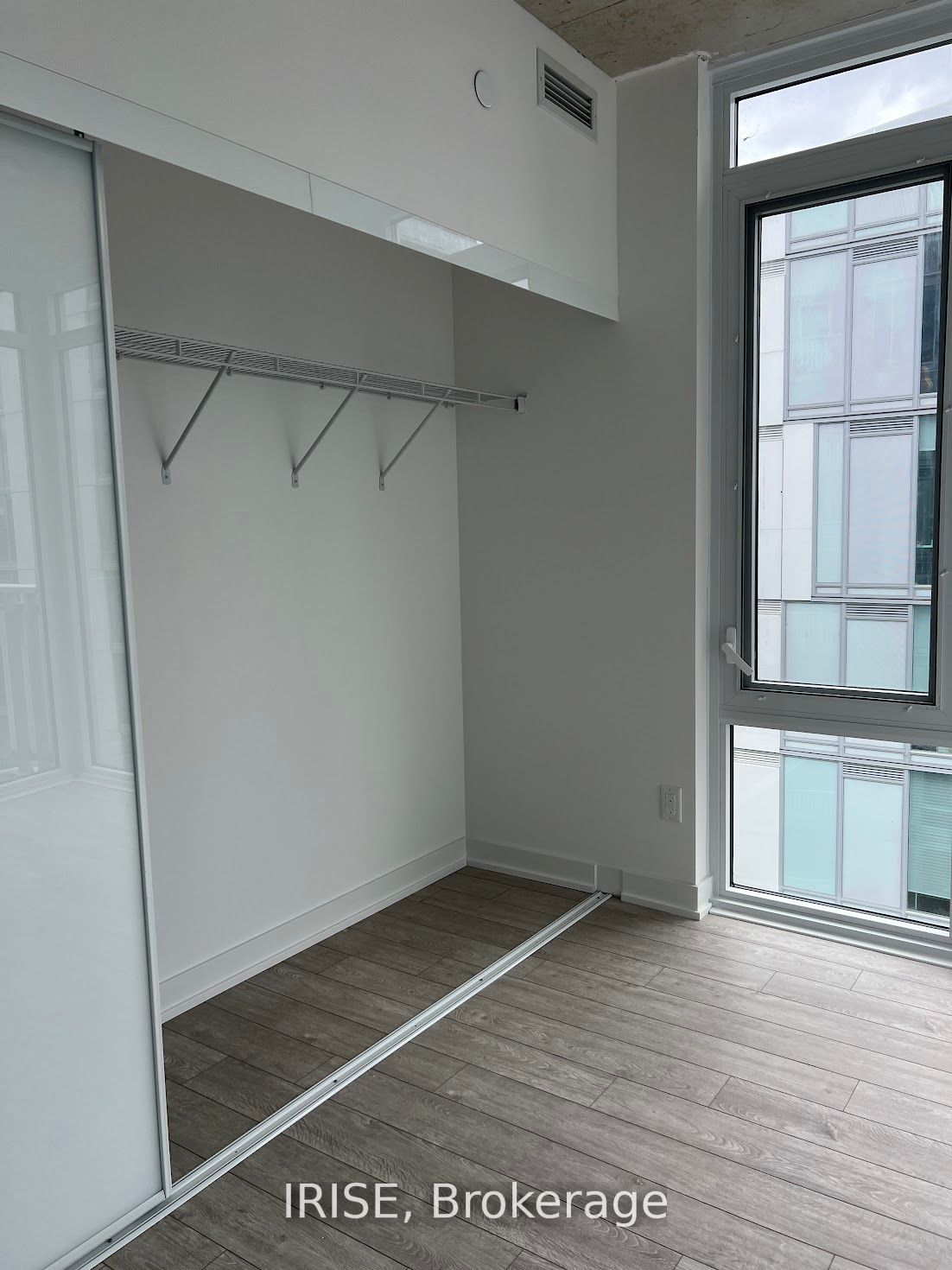 45 Baseball Pl, #1202