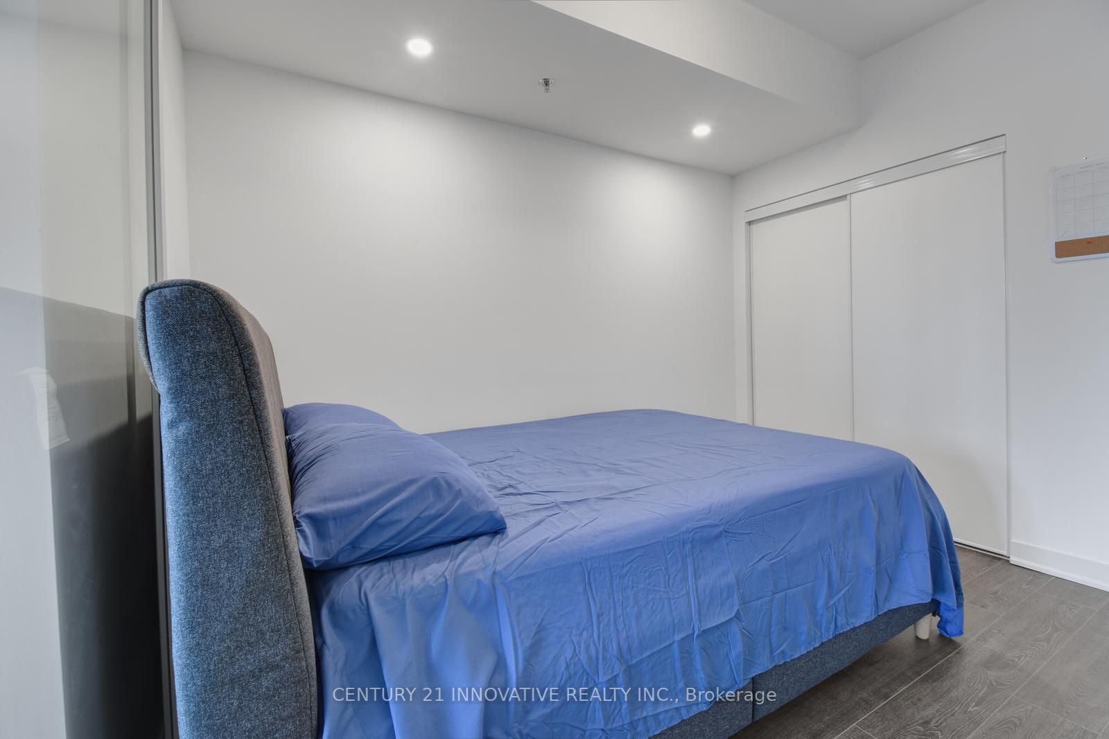 90 Glen Everest Road, #310
