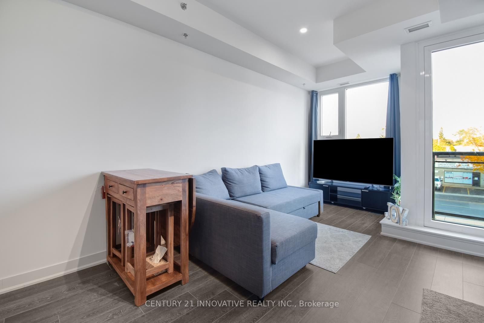 90 Glen Everest Road, #310