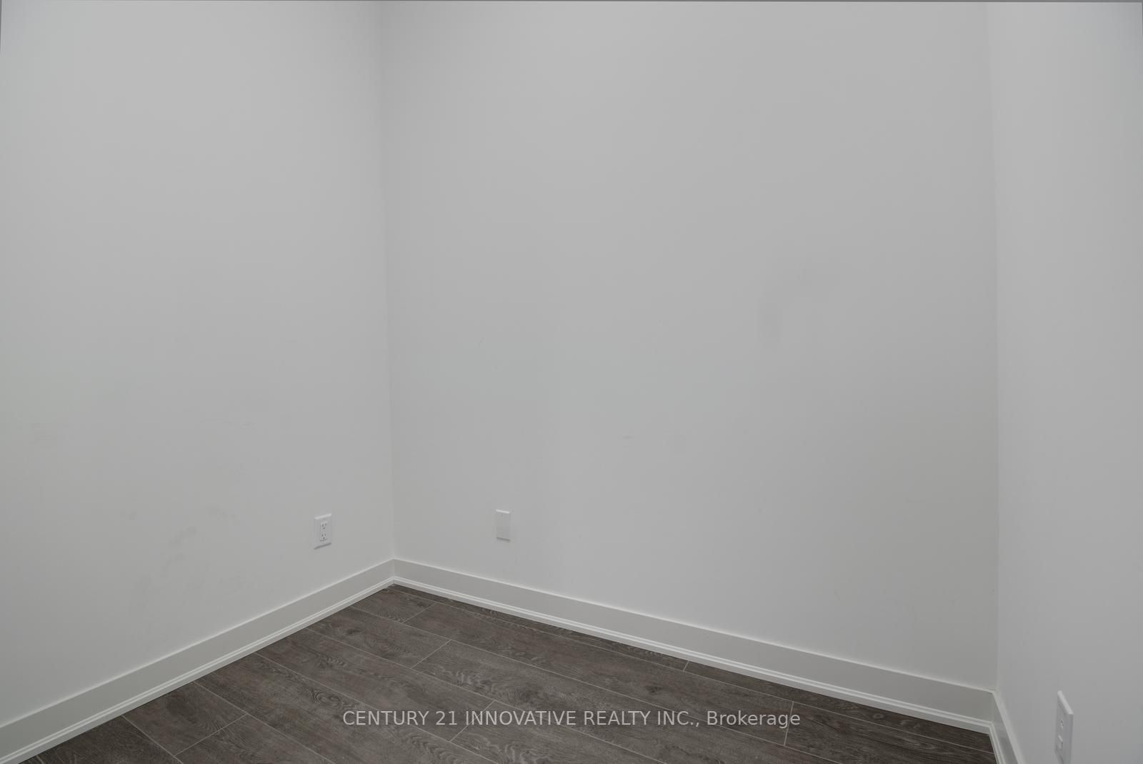 90 Glen Everest Road, #310
