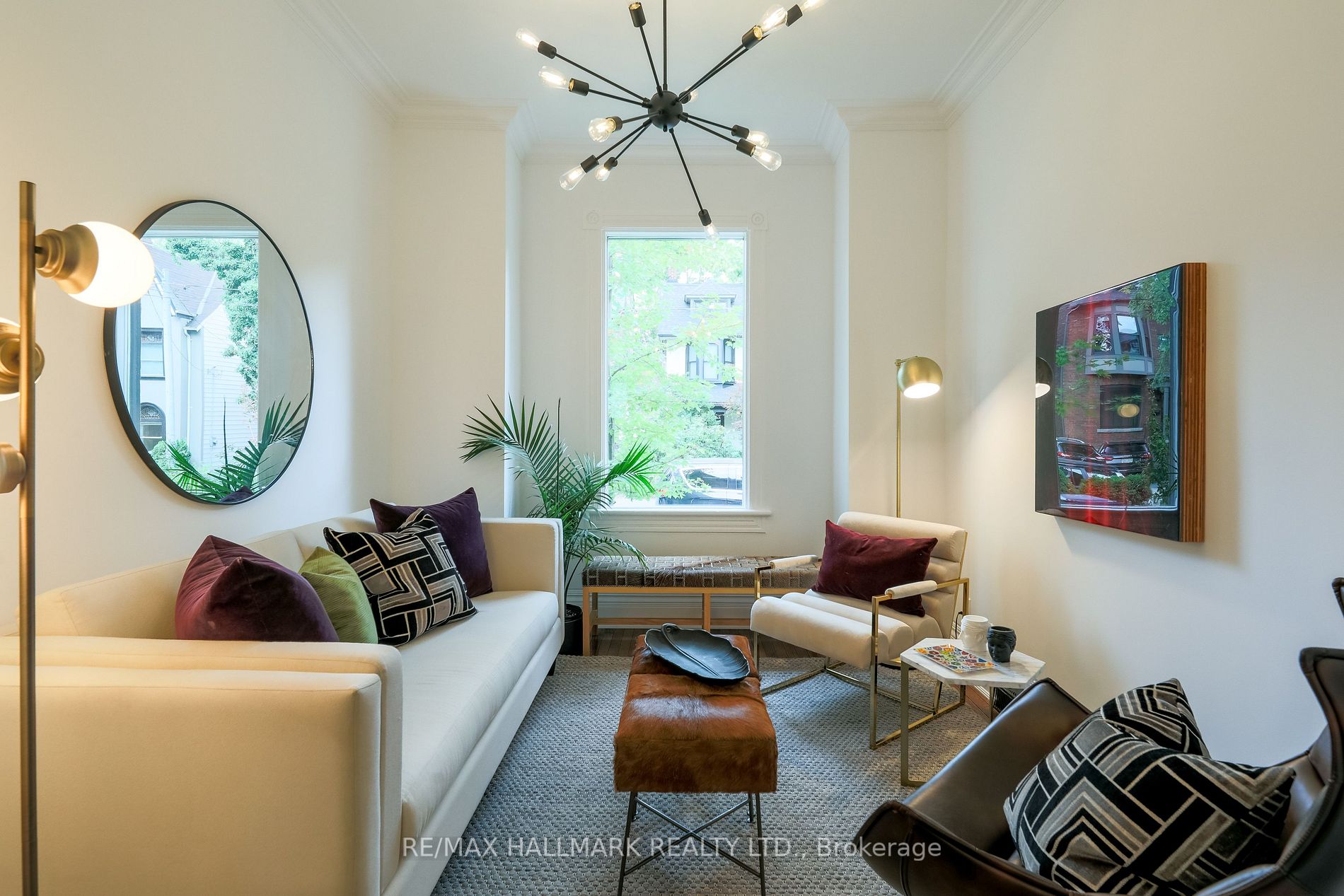 111 Victor Ave