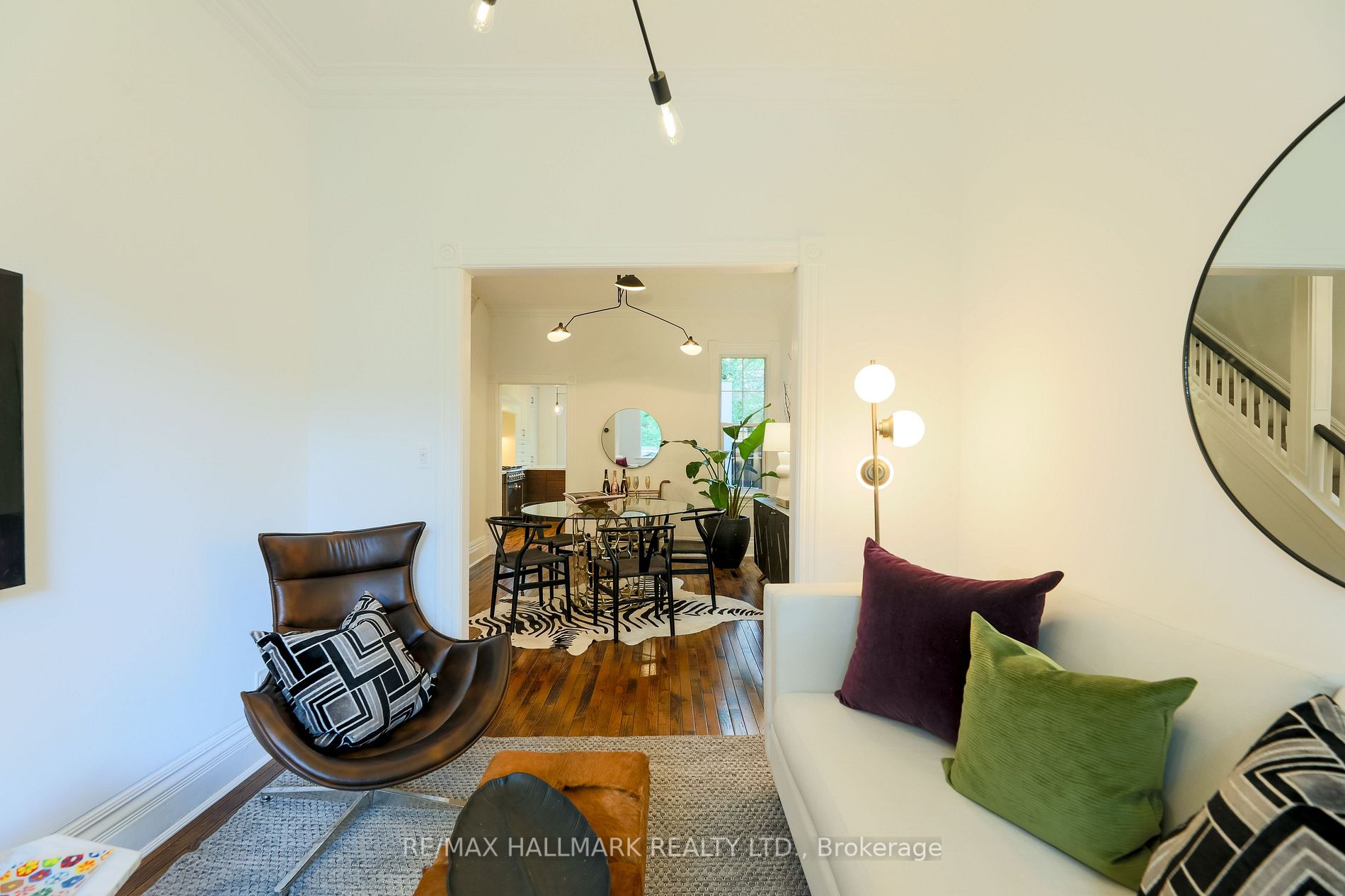 111 Victor Ave