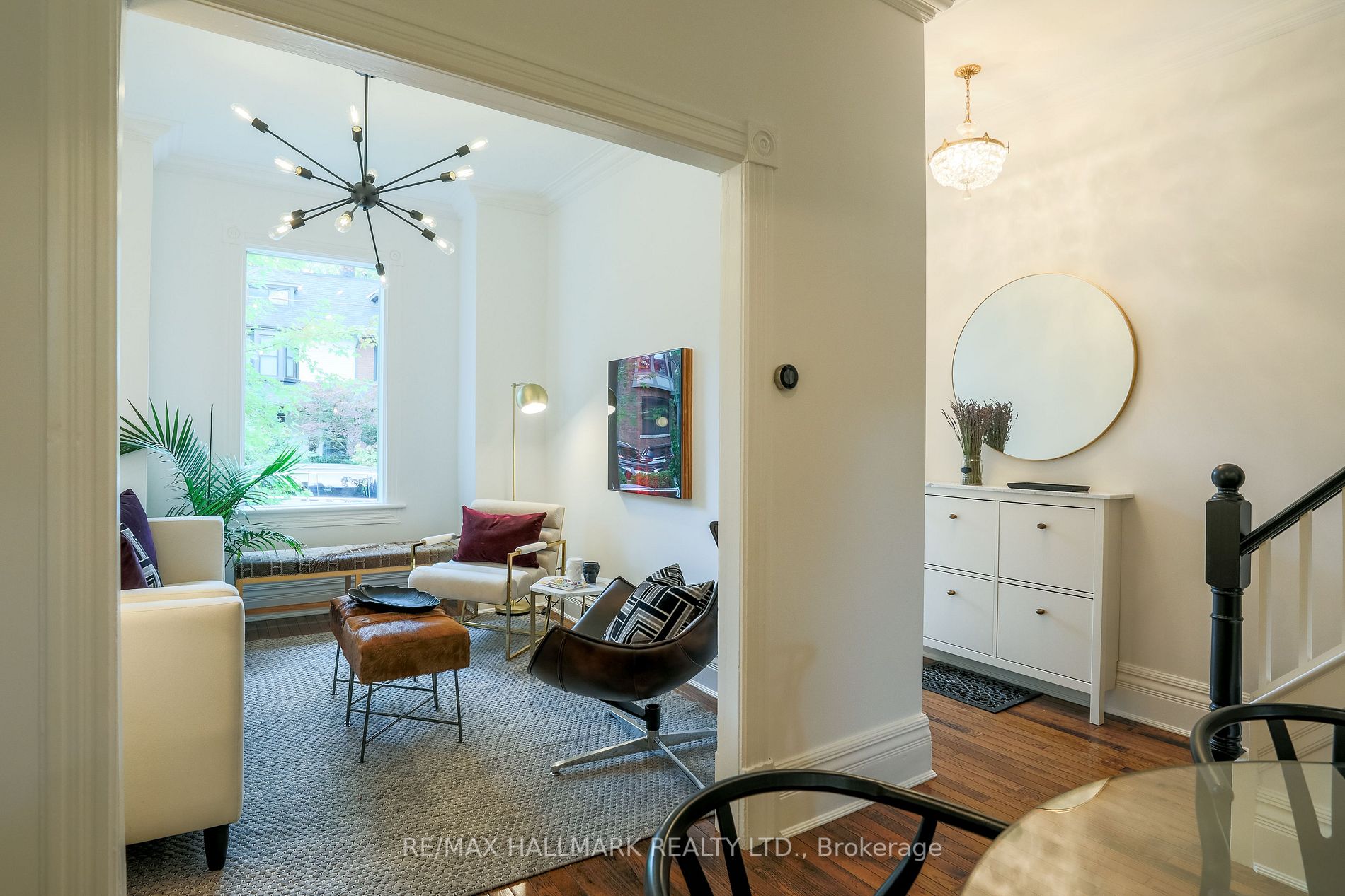 111 Victor Ave