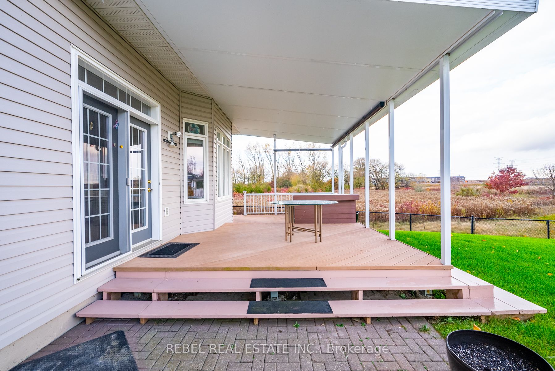 84 Hinkley Tr