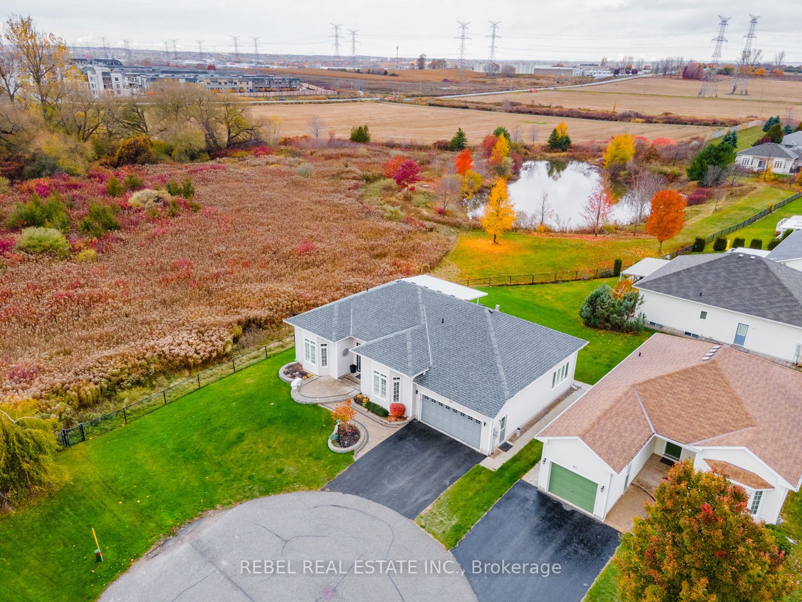 84 Hinkley Tr