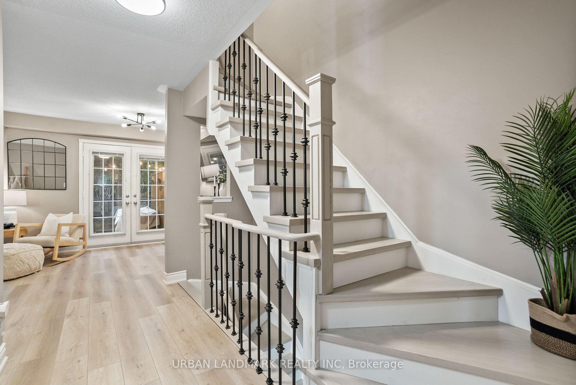 1850 Kingston Rd, #33