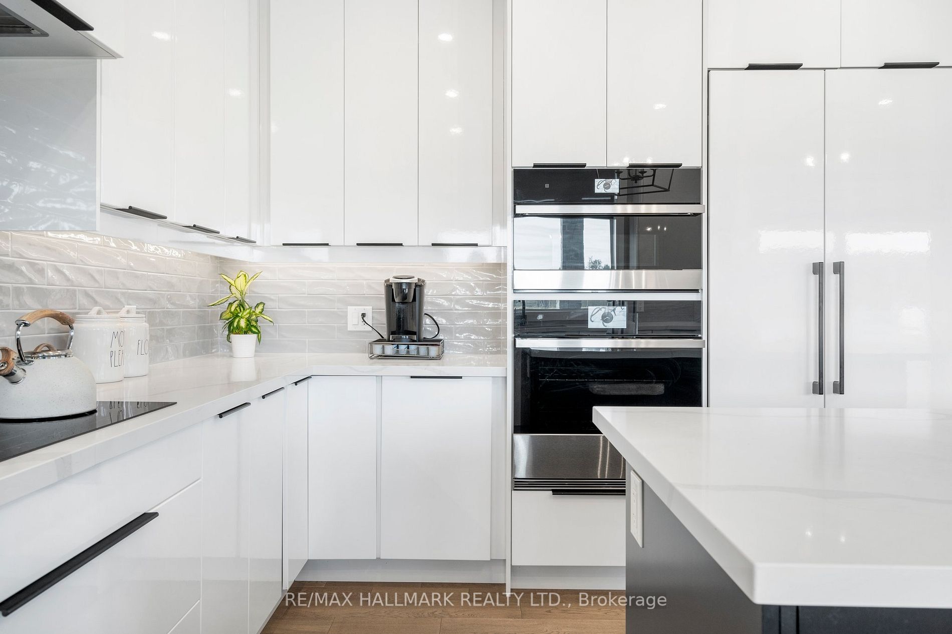 51 Charles Tilley Cres