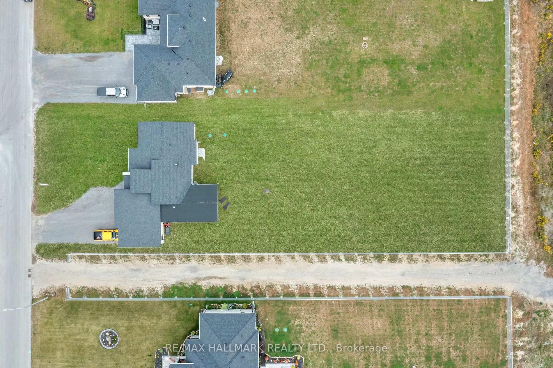 51 Charles Tilley Cres
