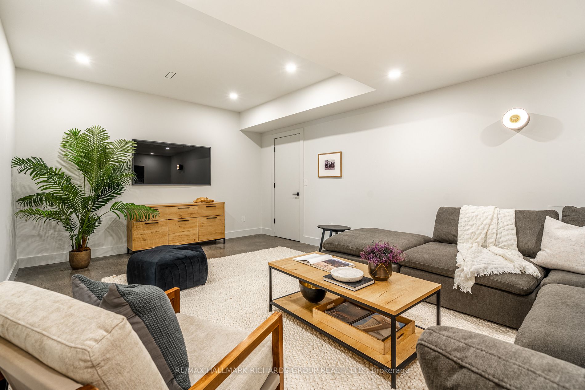 68 Haig Ave