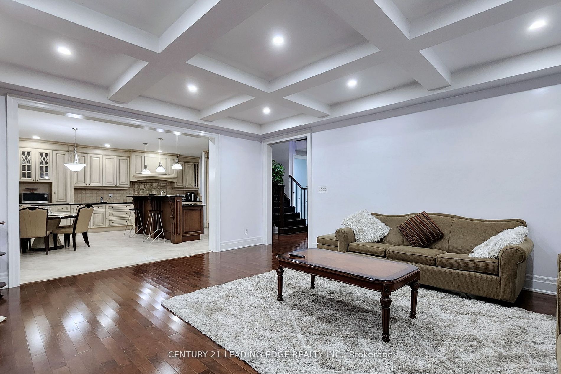 473 Oakwood Dr