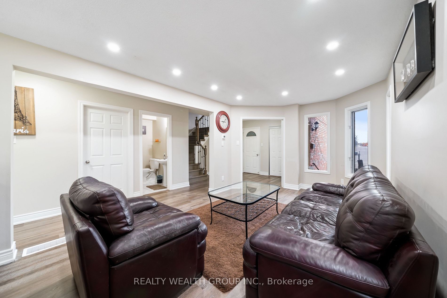 89 Knotty Pine Dr