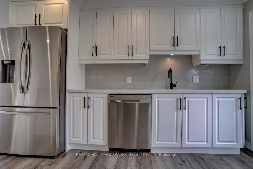 1454 Evangeline Dr