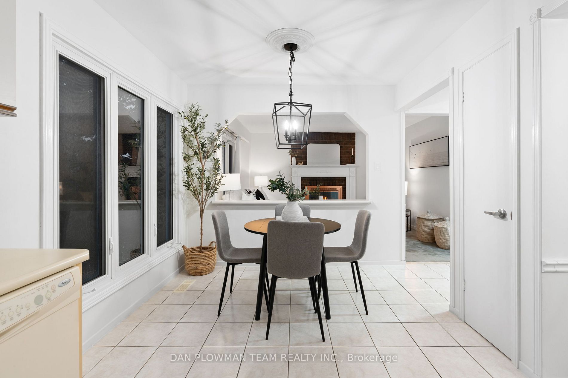 85 Panter Cres