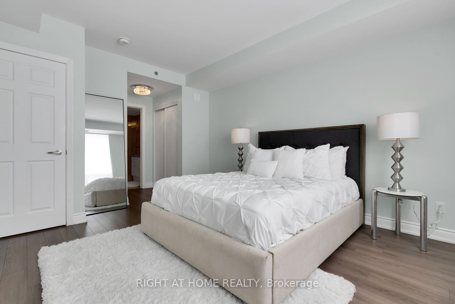 21 Brookhouse Dr, #116