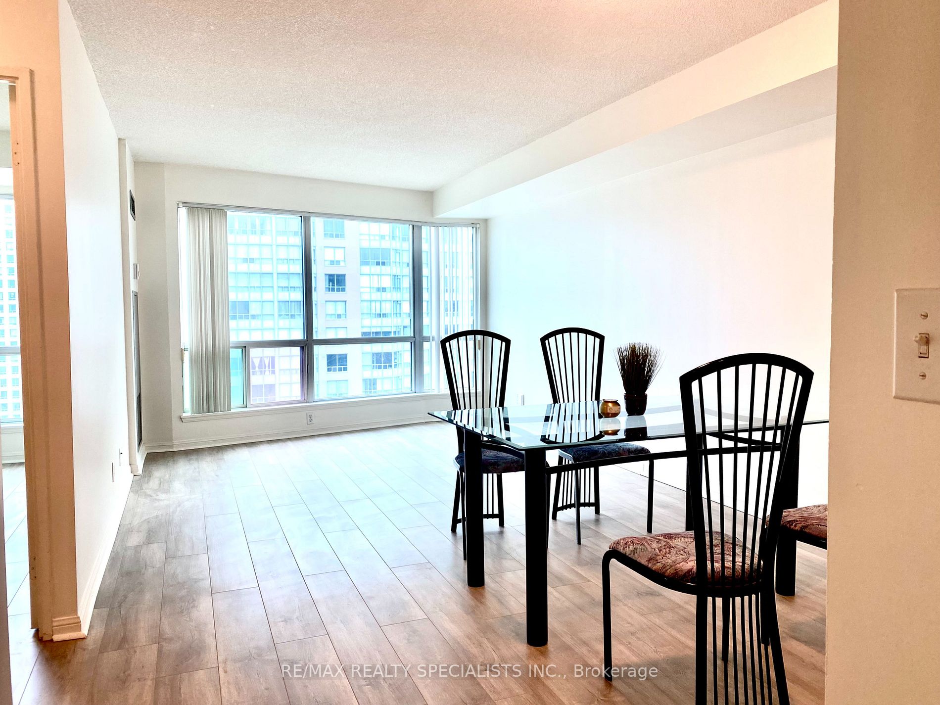 18 Lee Centre Drive, #2110