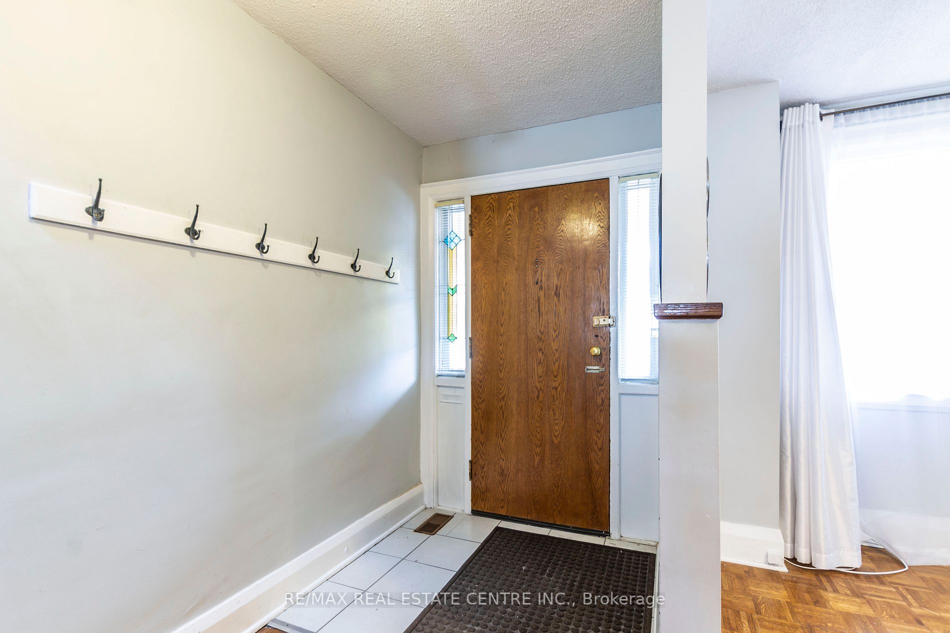 468 Milverton Blvd