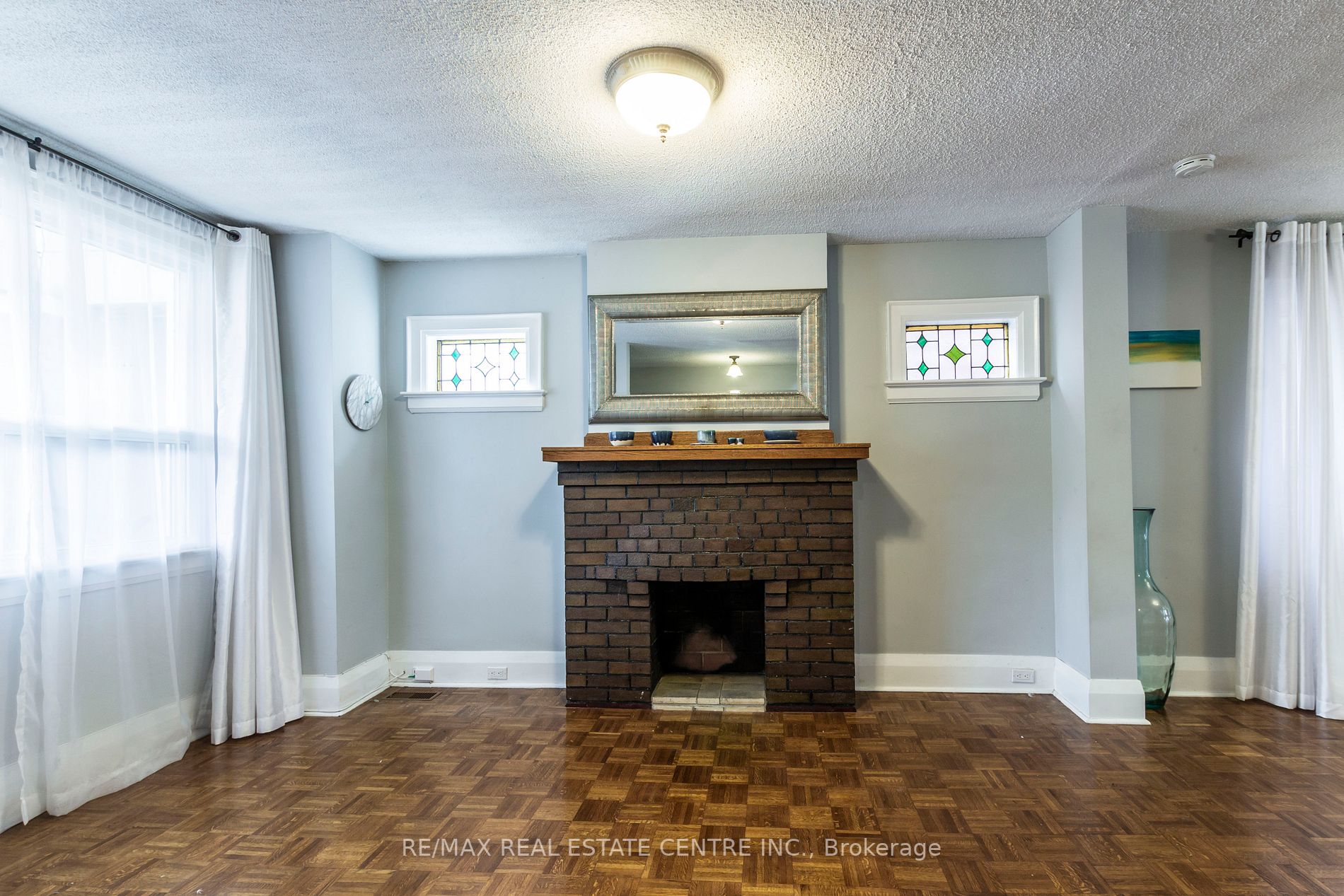 468 Milverton Blvd