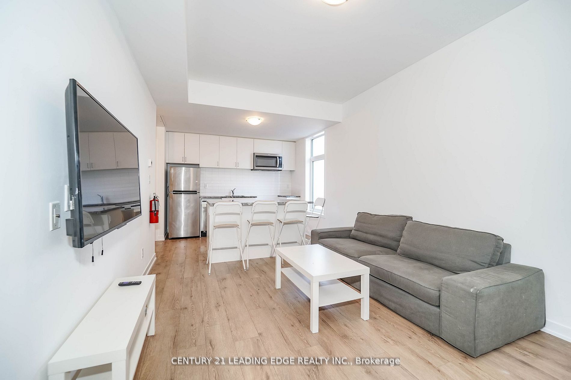 1720 Simcoe St N, #31