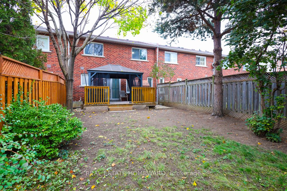 9 Gill Cres