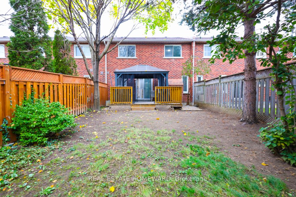 9 Gill Cres