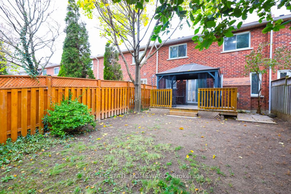 9 Gill Cres