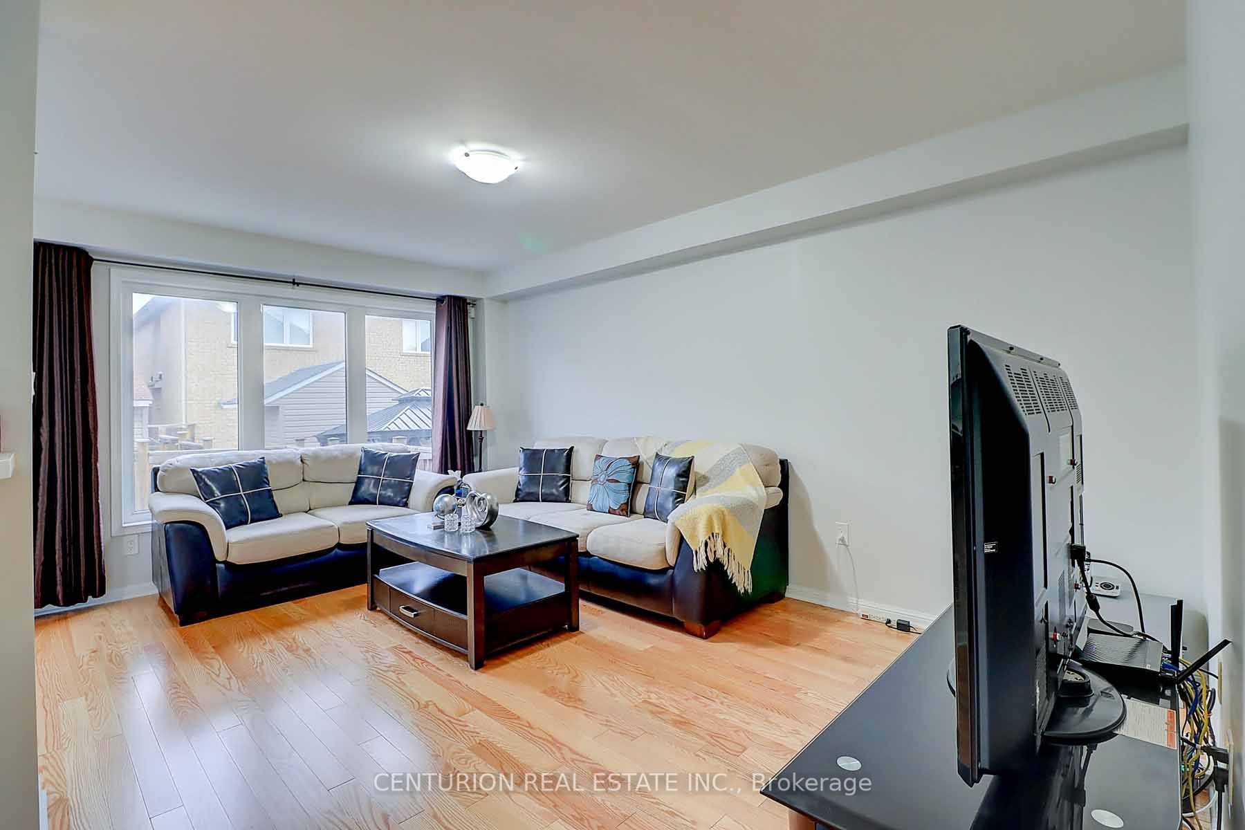 1835 Liatris Dr