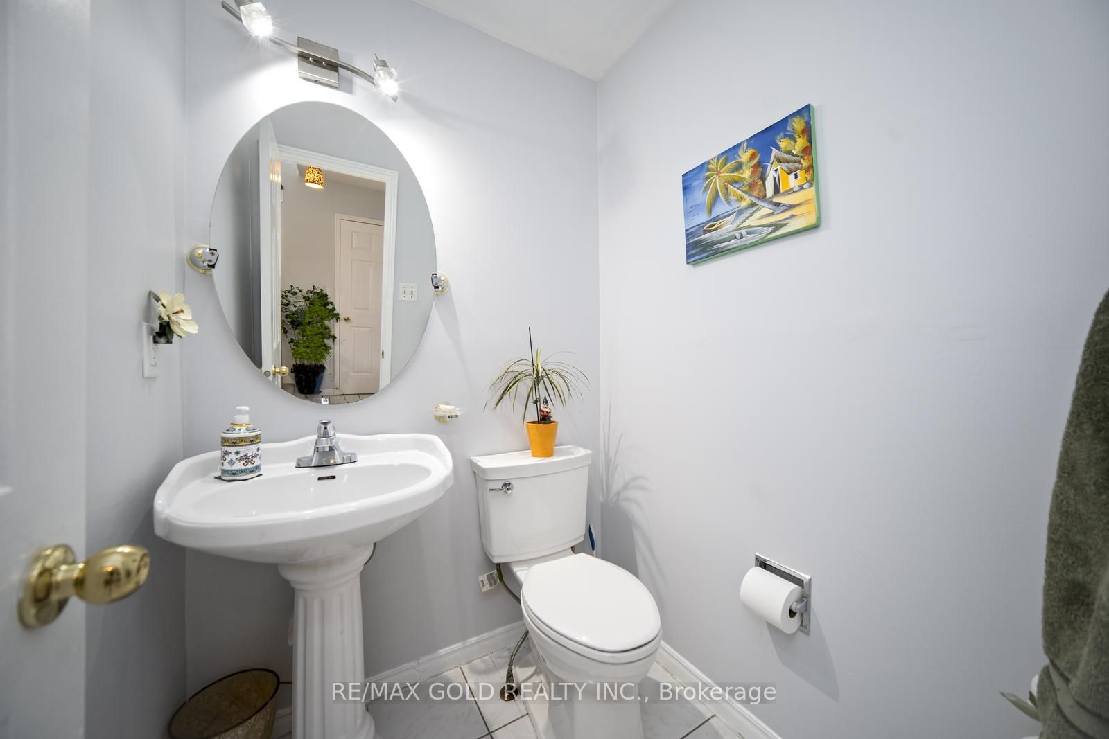 82 Wright Cres