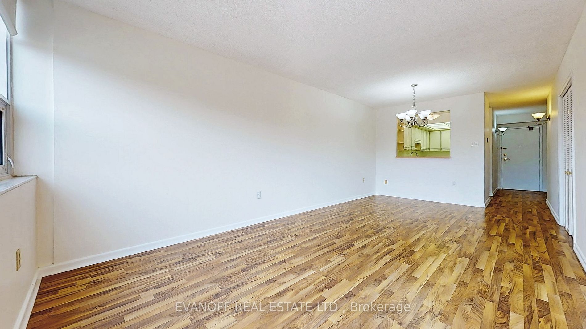 121 Ling Rd, #207