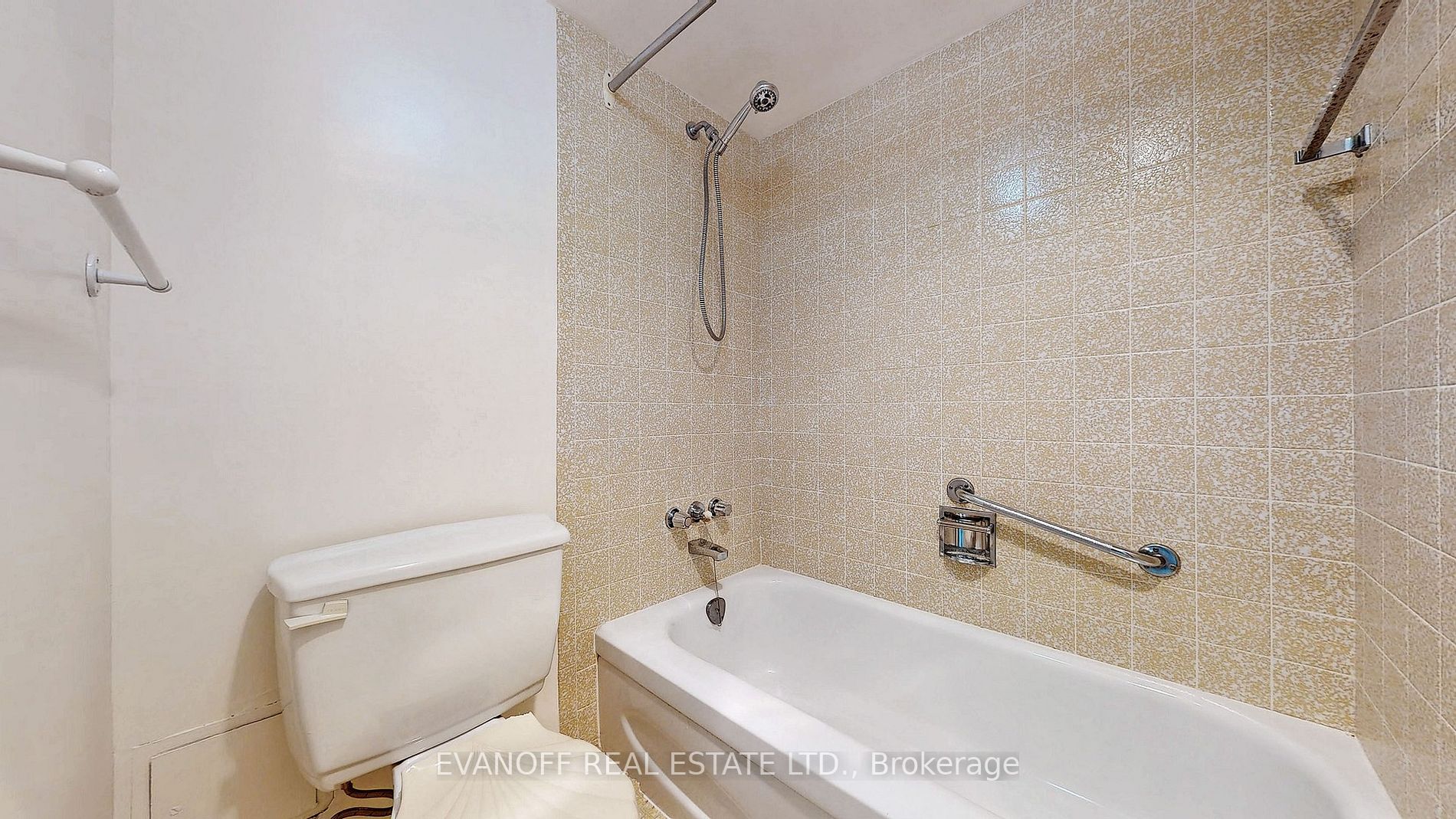 121 Ling Rd, #207