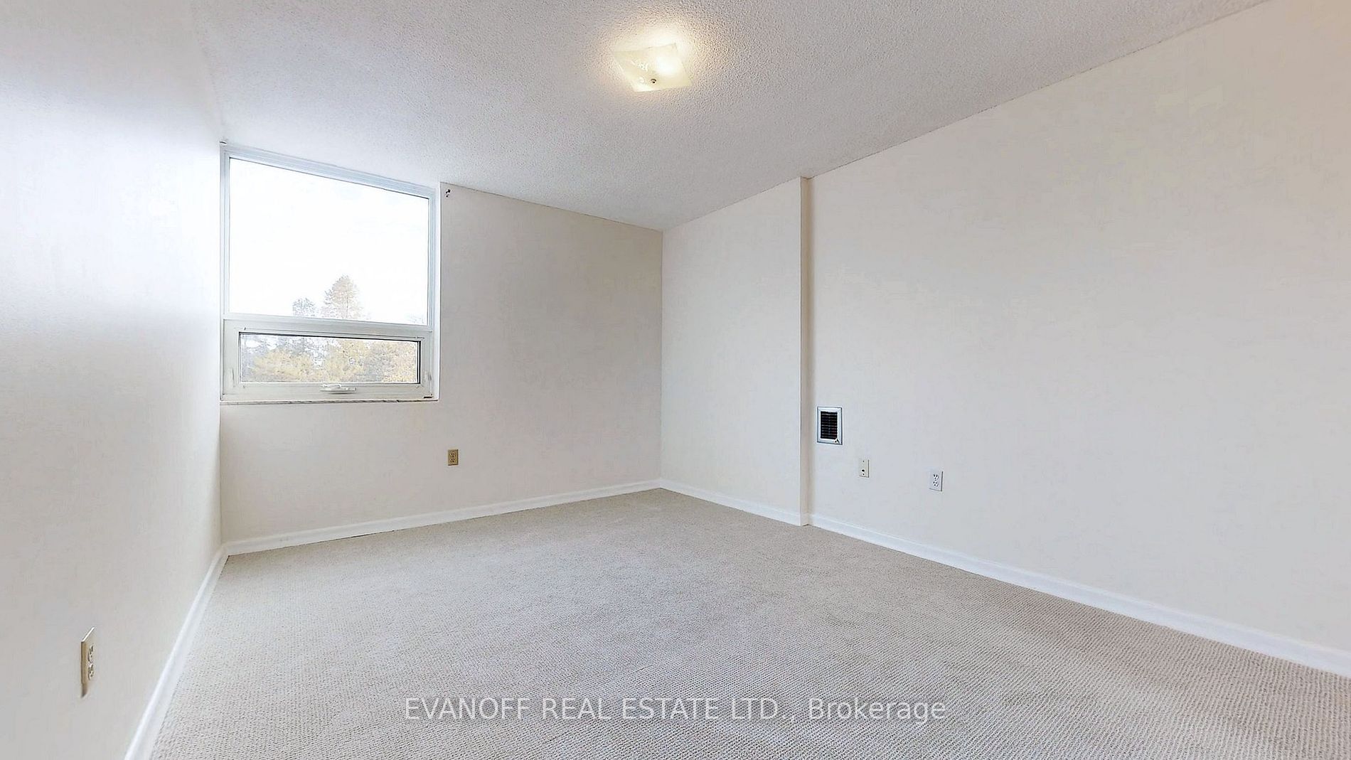 121 Ling Rd, #207