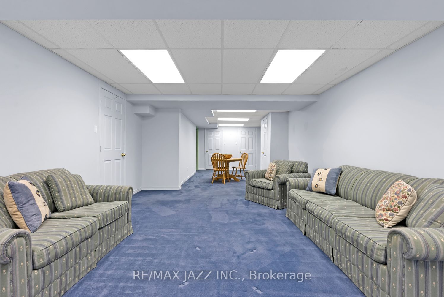 543 Bradley Dr