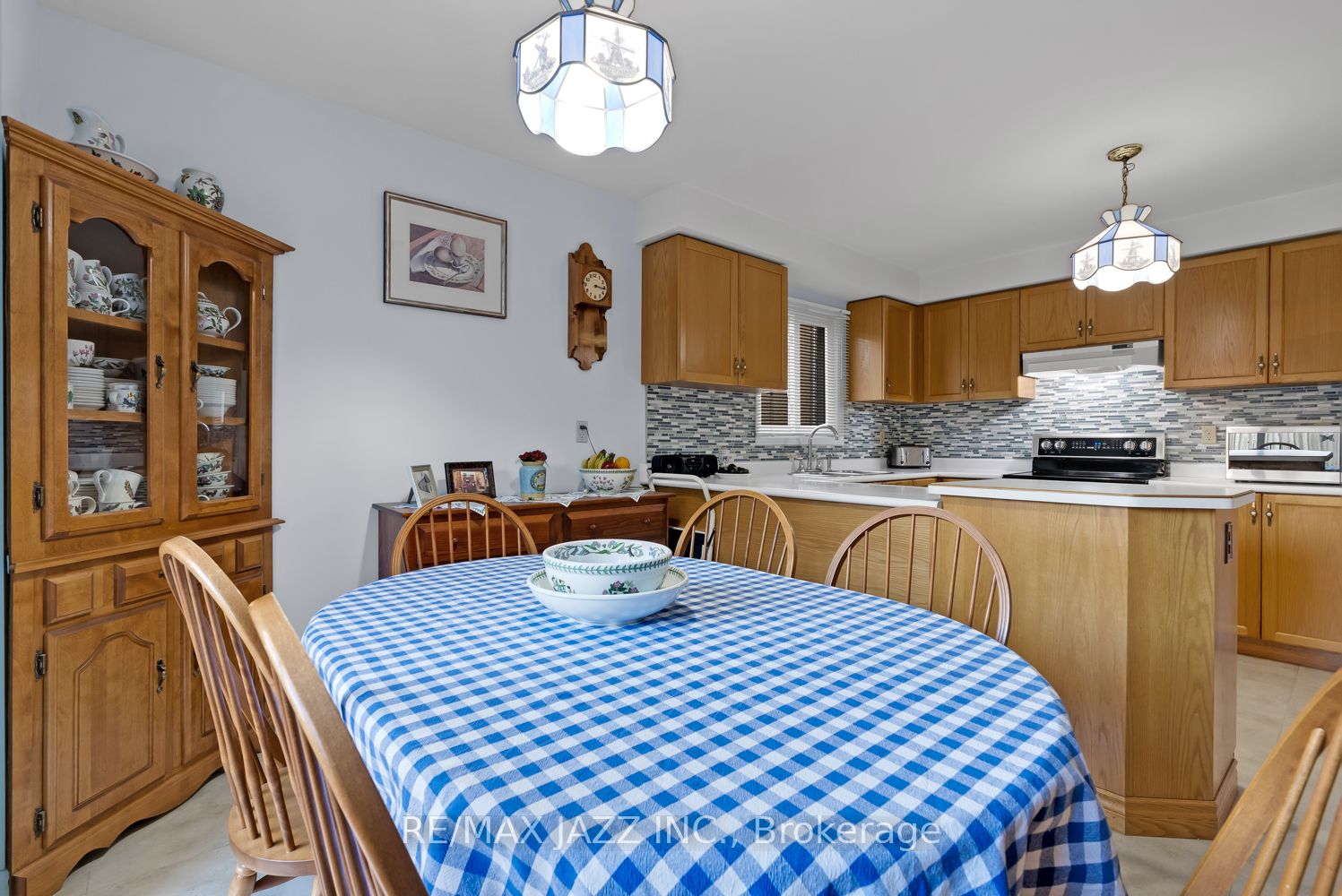 543 Bradley Dr