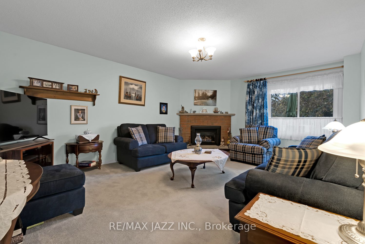 543 Bradley Dr