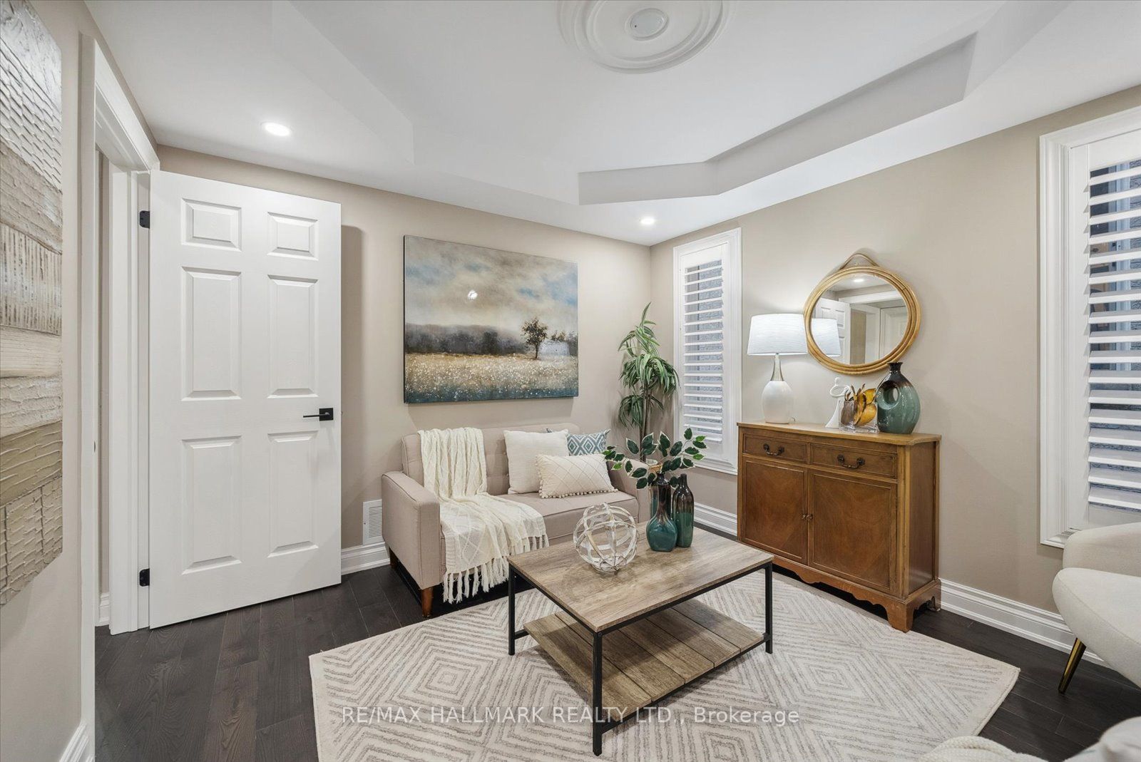 12 Mortimer Cres