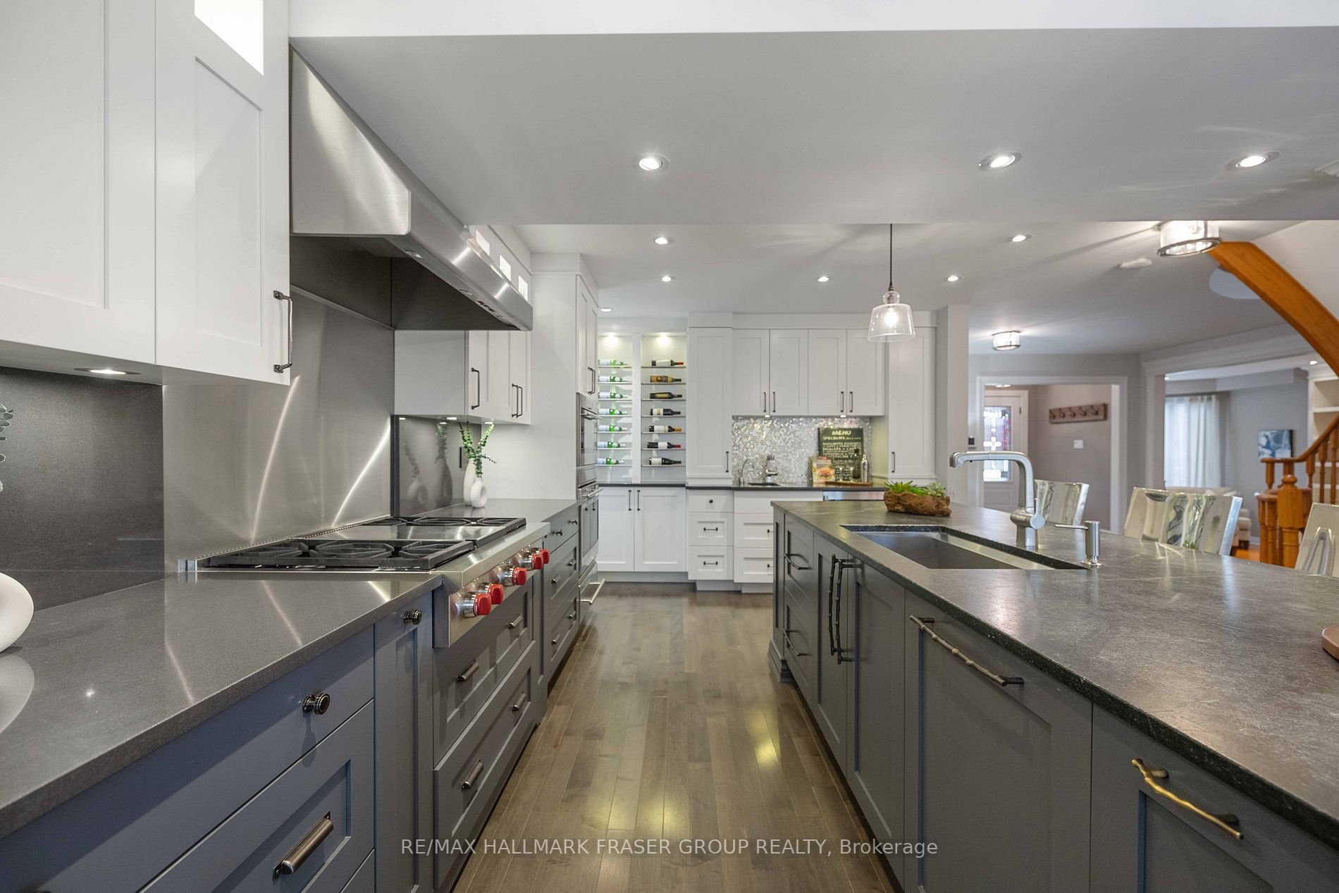 30 Freeston Cres