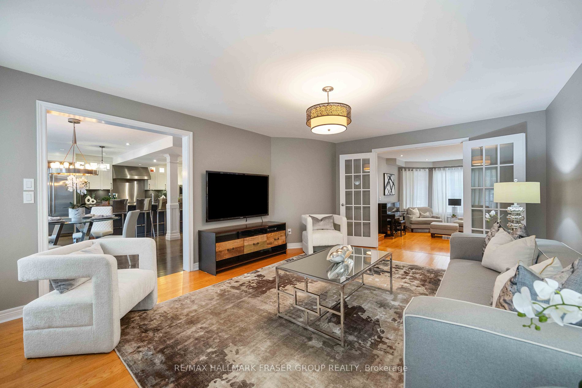 30 Freeston Cres