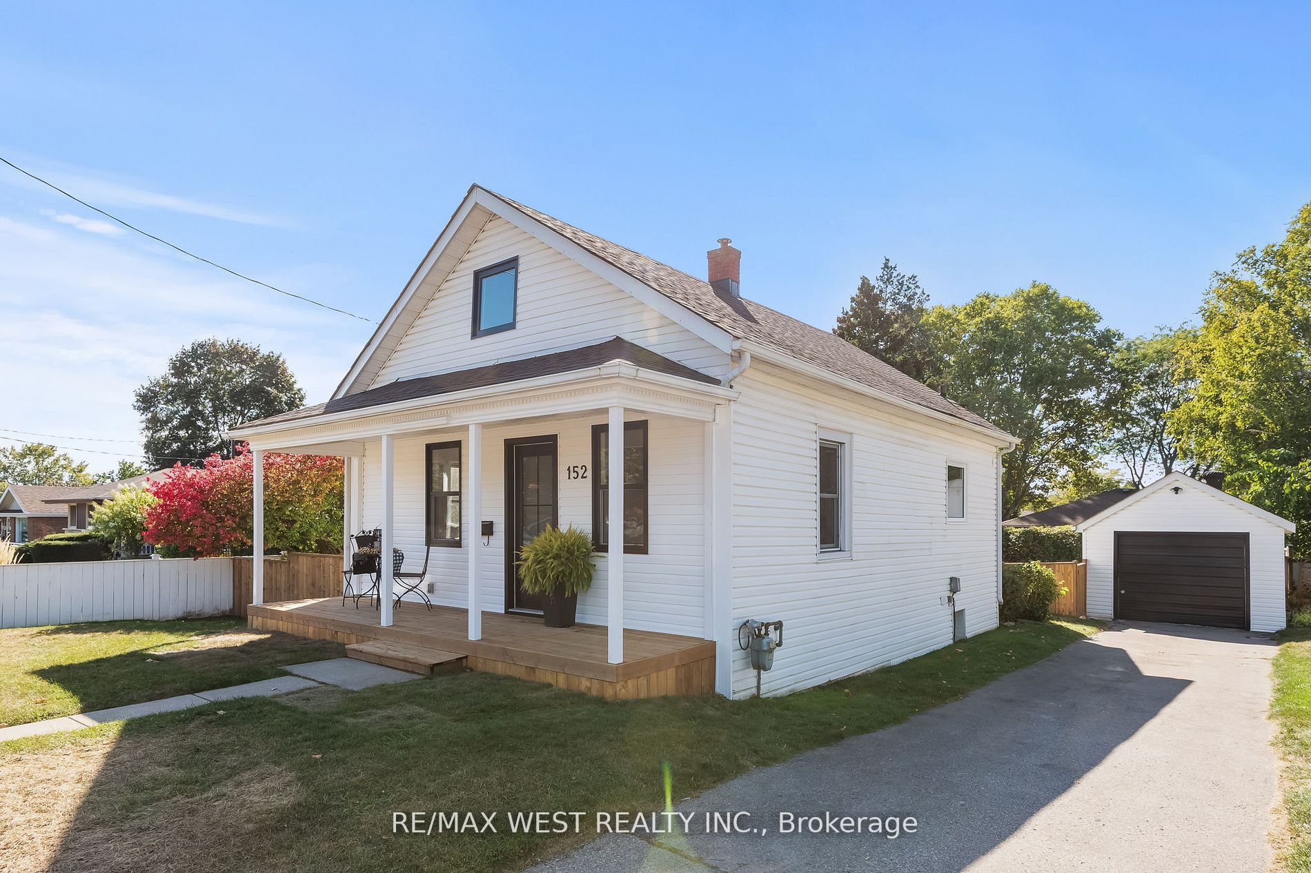 152 Harmony Rd N