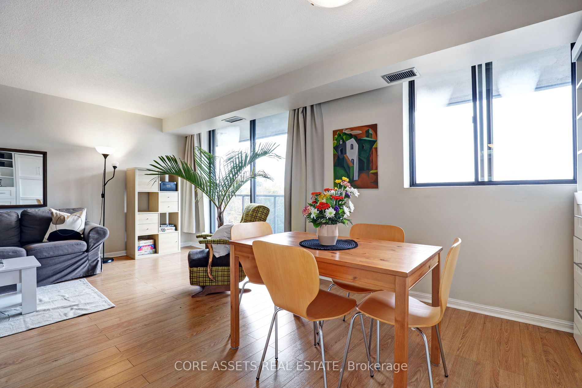 757 Victoria Park Ave, #603