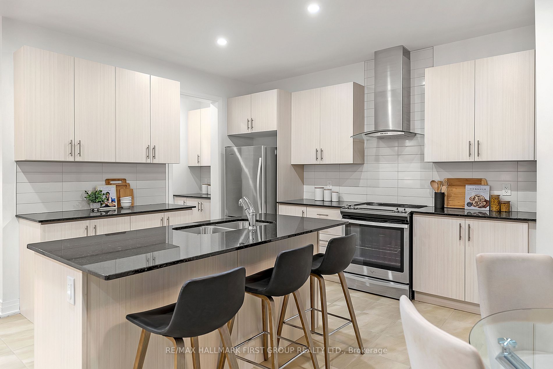 26 St Ives Cres