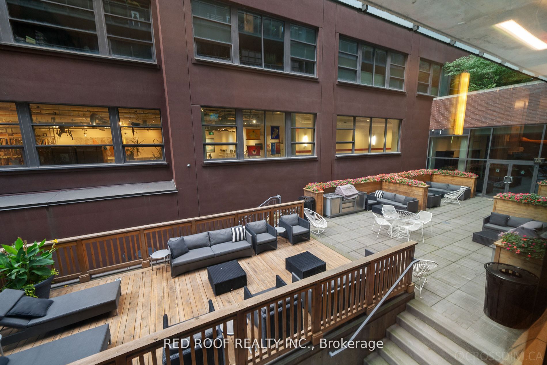 90 Broadview Ave, #Lw12