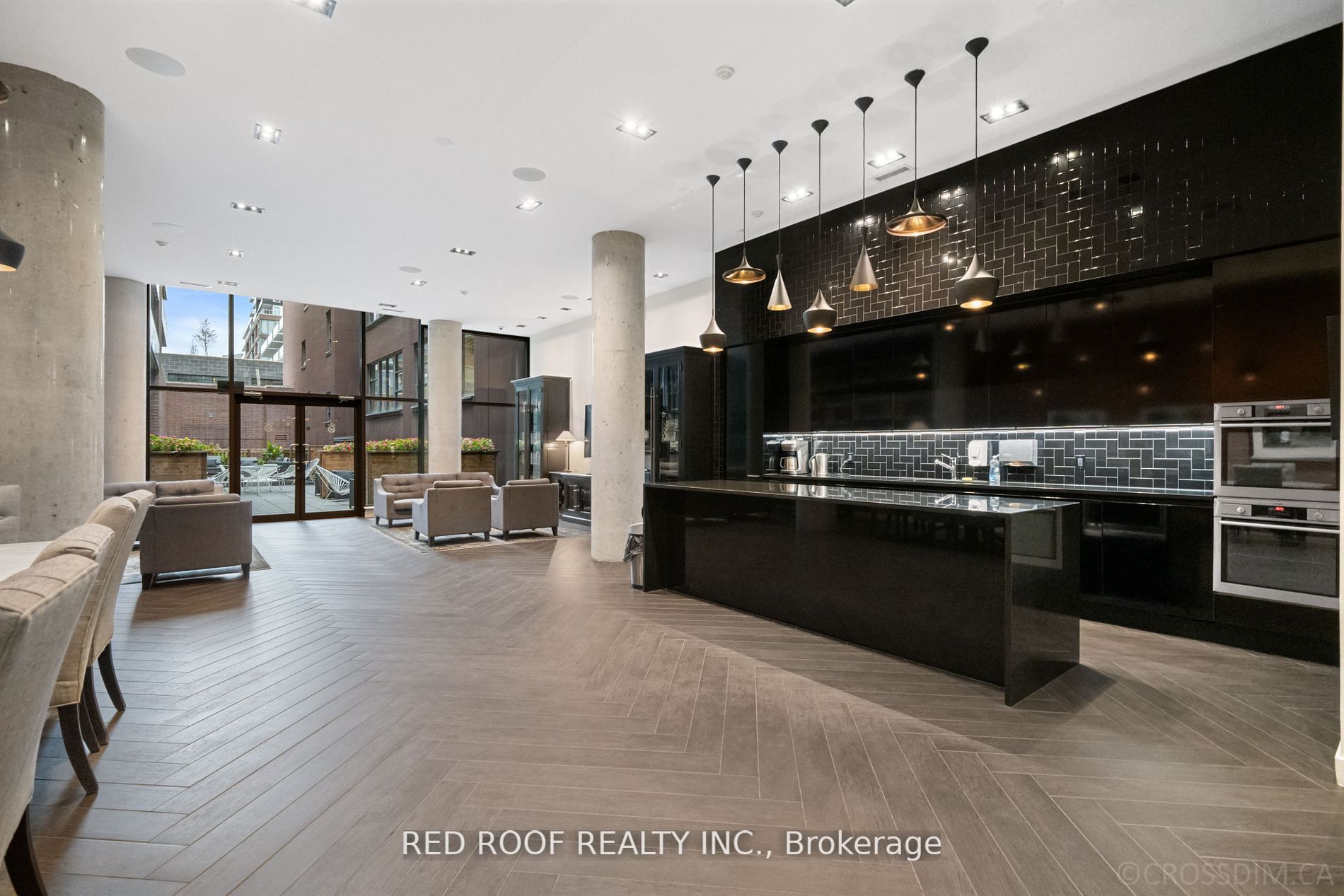90 Broadview Ave, #Lw12