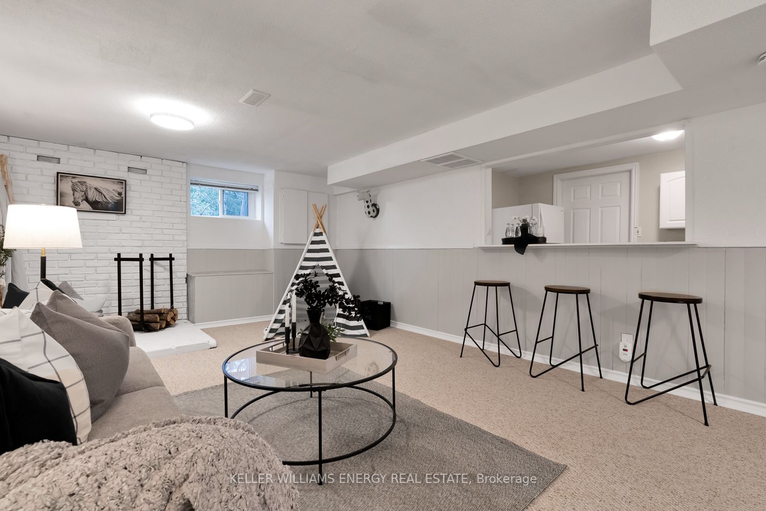 4089 Bowmanville Ave