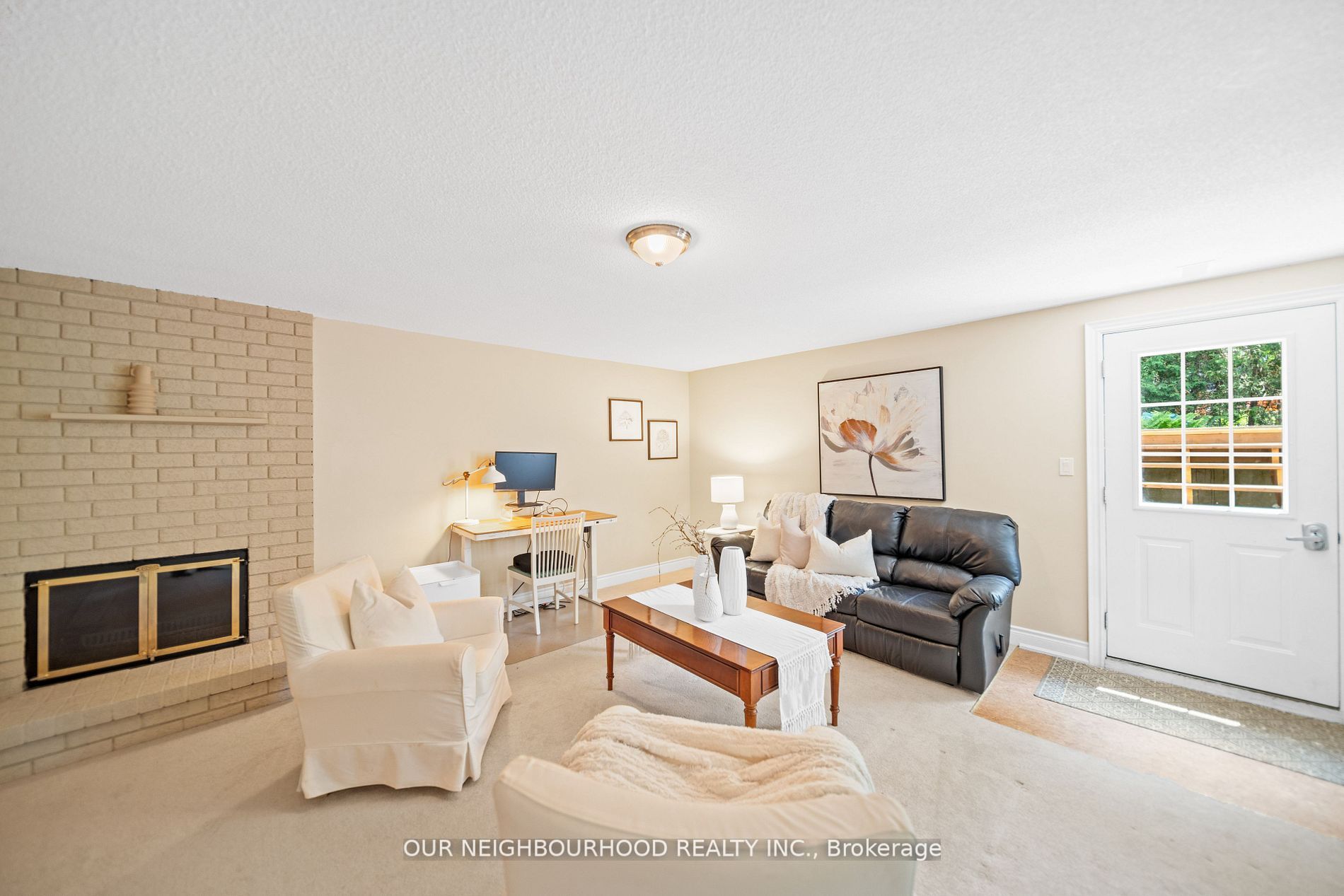 91 Taylorwood Crt